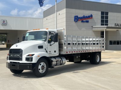 2026 Mack MD64
