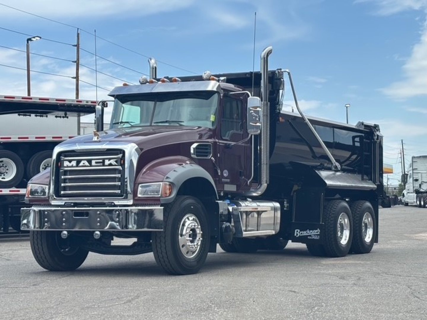 2026 Mack GR64F