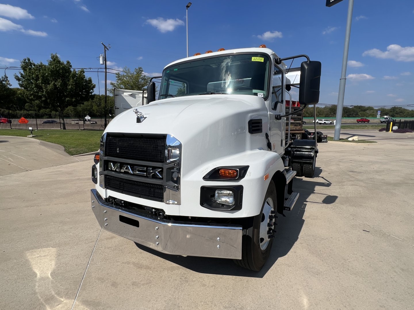 2025 Mack MD74