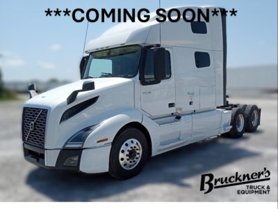 2023 Volvo VNL64T760