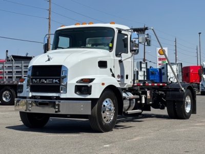 2026 Mack MD74
