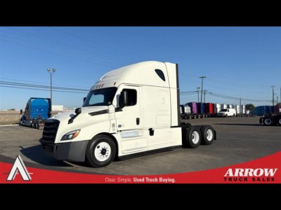 2022 Freightliner CA126