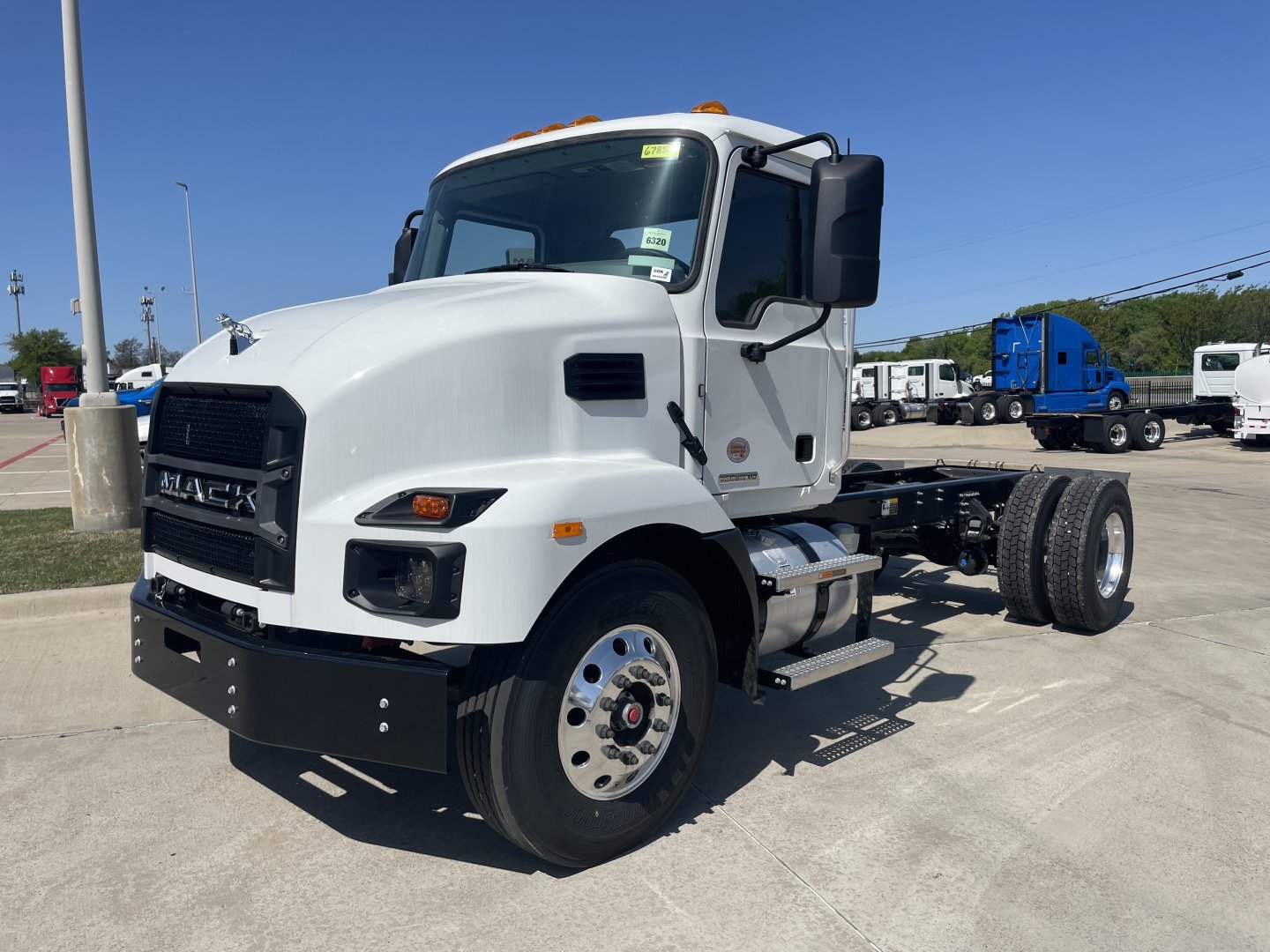 2025 Mack MD74