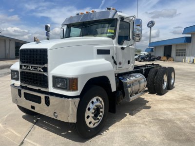 2026 Mack PI64