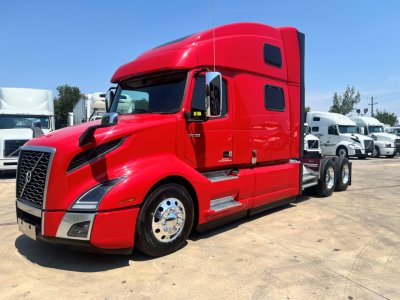 2023 Volvo VNL64T860