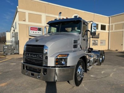 2026 Mack AN64T
