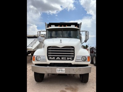 2007 Mack CV713 End Dump