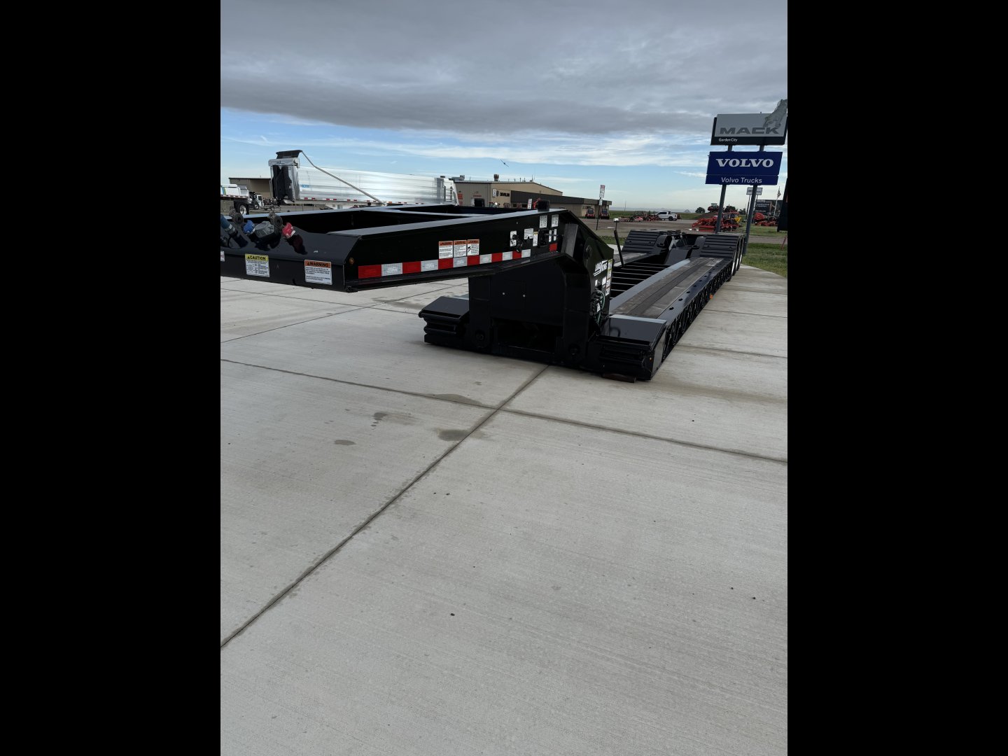 2025 Load King 503/554SSSF