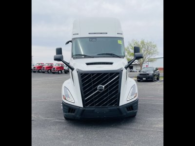 2026 Volvo VNL64T860