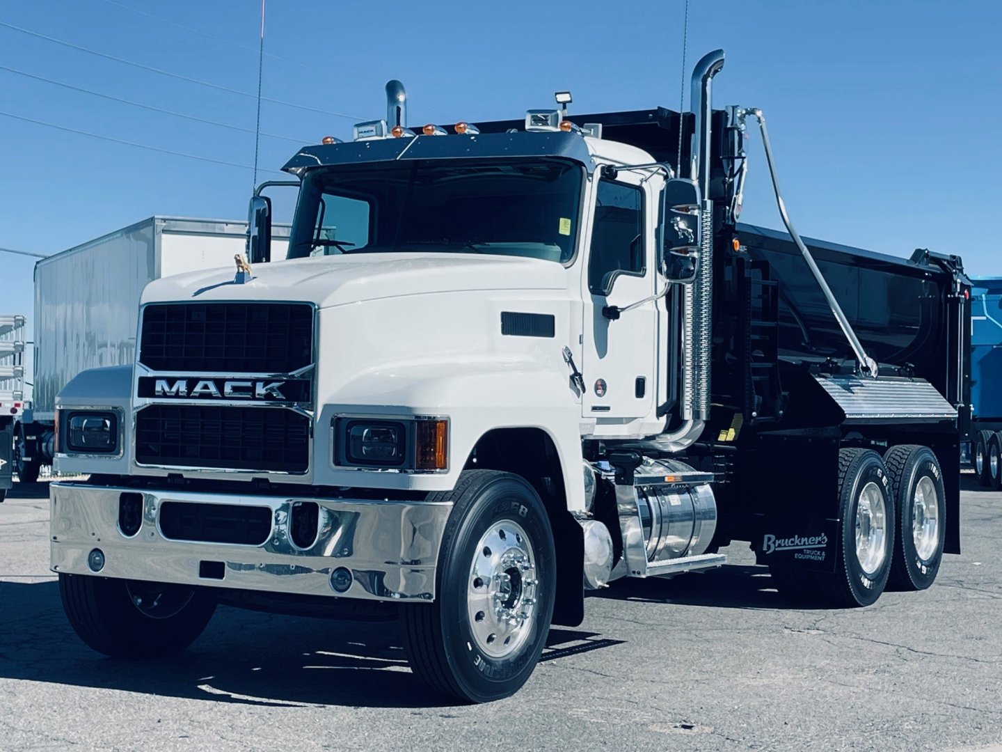 2026 Mack PI64