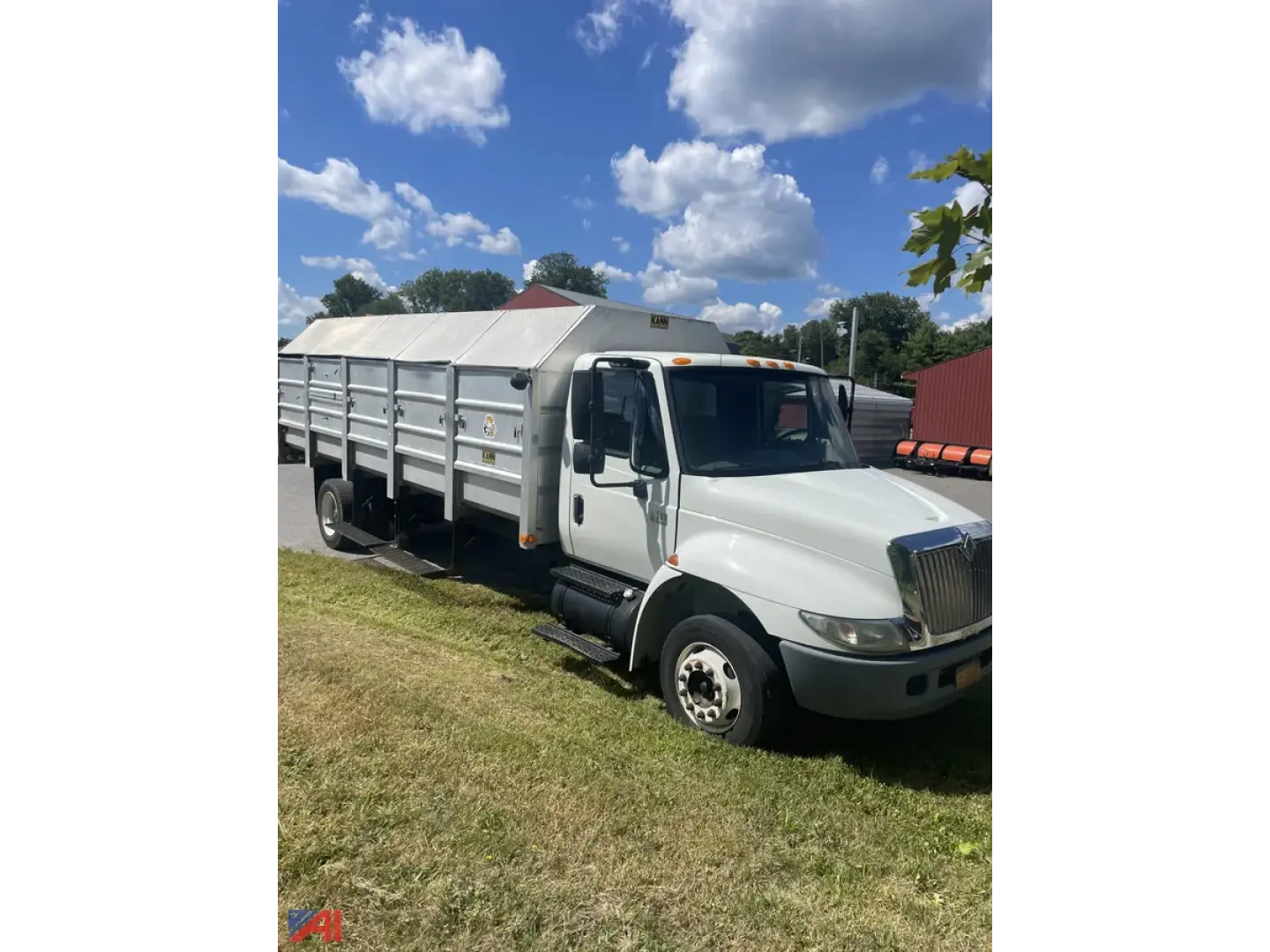 2004 International 4200LP