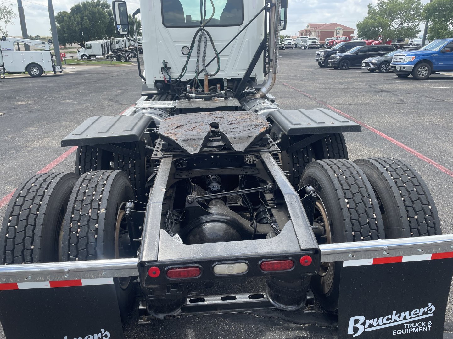 2021 Mack AN64T