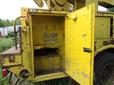 VEHICLE IS PART OF A LARGE AUCTION FOR VINTAGE MACK TRUCKS AND PARTS.
VEHICLES IS LOCATED IN CASTLETON, VERMONT (VT)