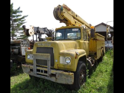 VEHICLE IS PART OF A LARGE AUCTION FOR VINTAGE MACK TRUCKS AND PARTS.
VEHICLES IS LOCATED IN CASTLETON, VERMONT (VT)