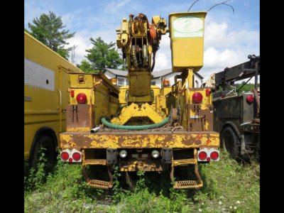 VEHICLE IS PART OF A LARGE AUCTION FOR VINTAGE MACK TRUCKS AND PARTS.
VEHICLES IS LOCATED IN CASTLETON, VERMONT (VT)