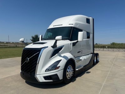 2026 Volvo VNL64T860