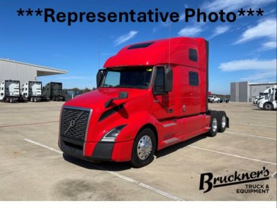 2021 Volvo VNL64T860