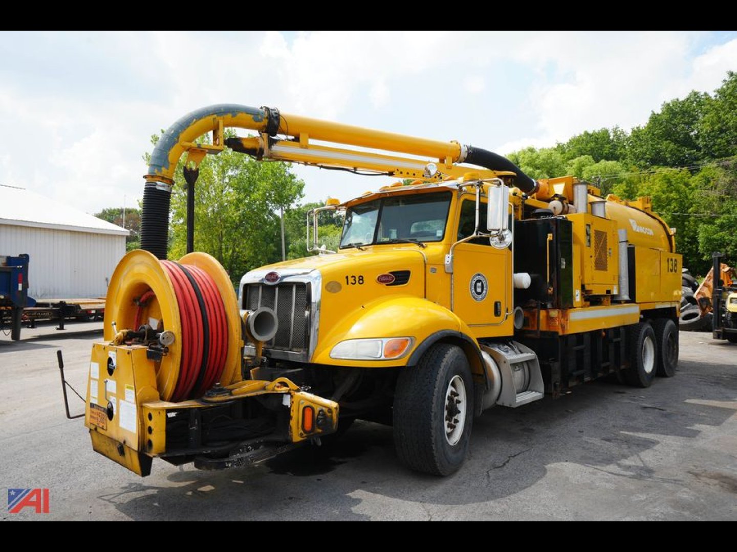 2009 Peterbilt 350 Vac-Con Sewer Truck