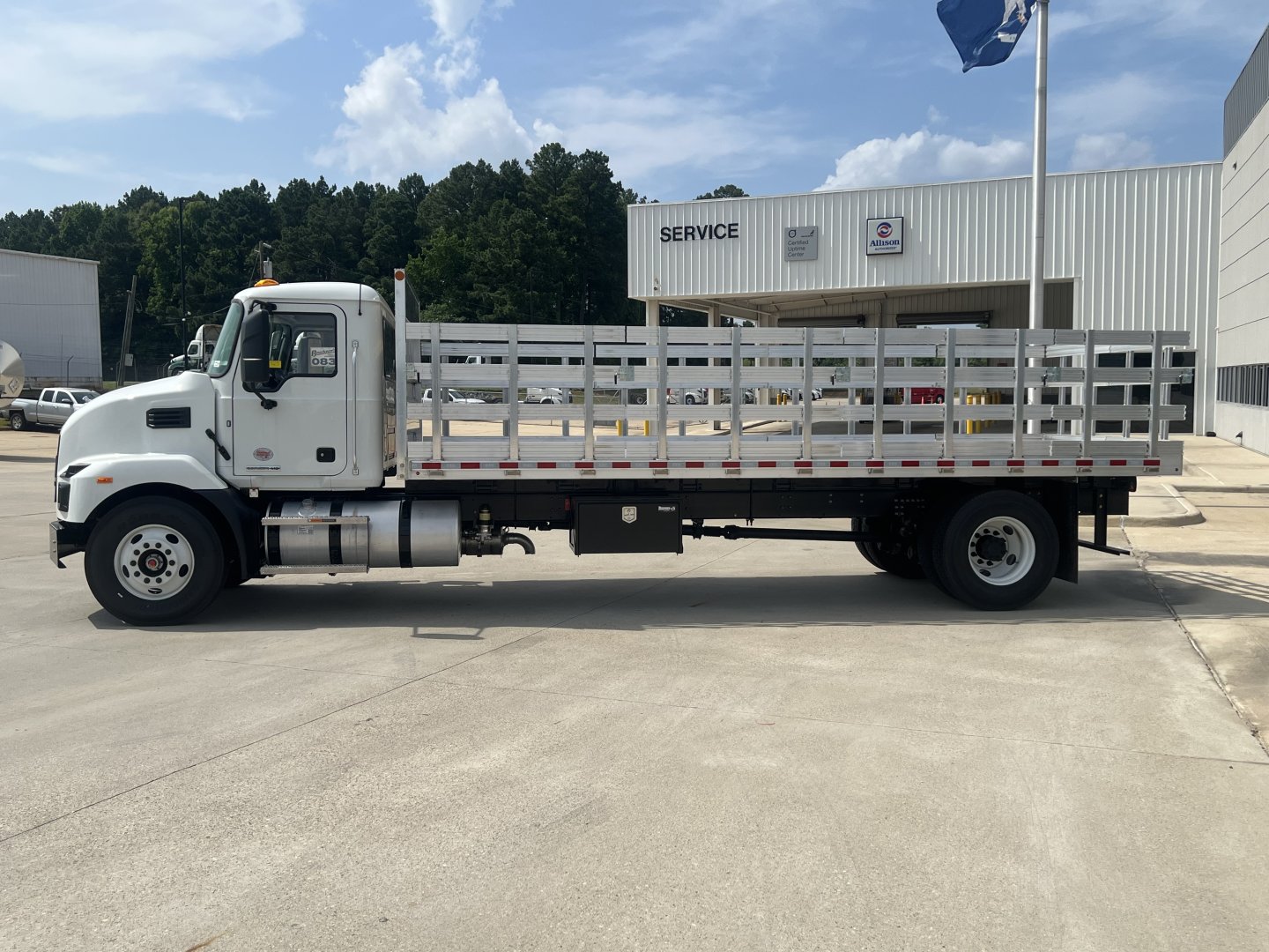 2026 Mack MD64