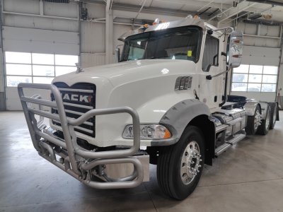 2020 Mack GRANITE