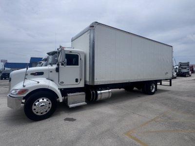2020 Peterbilt 337