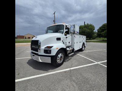 2026 Mack MD74