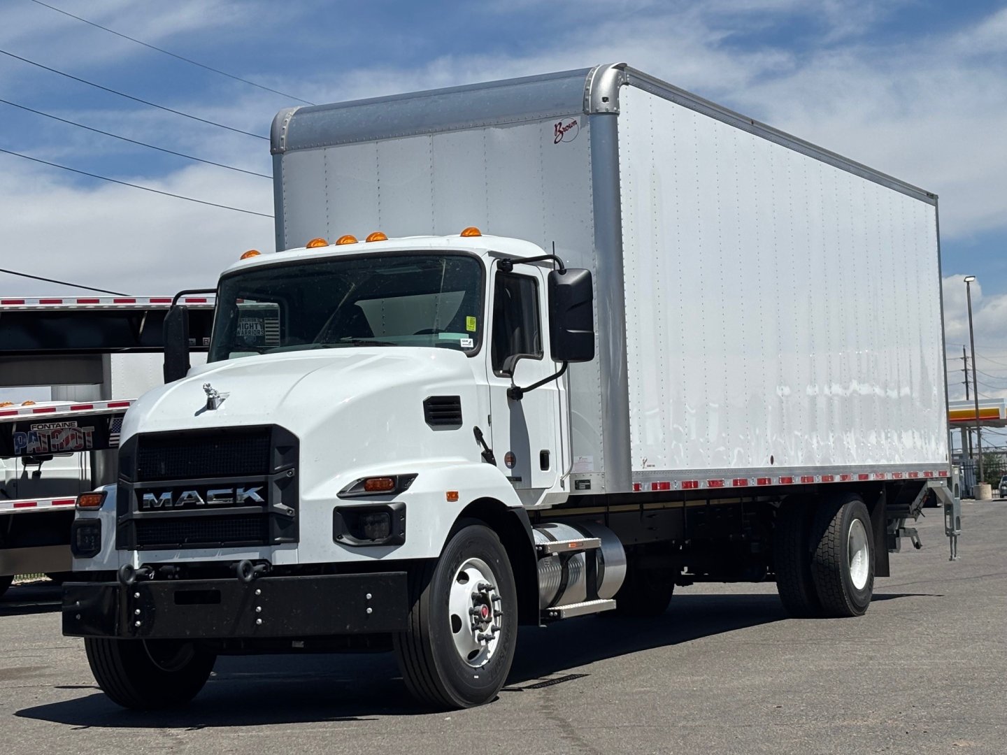 2026 Mack MD64