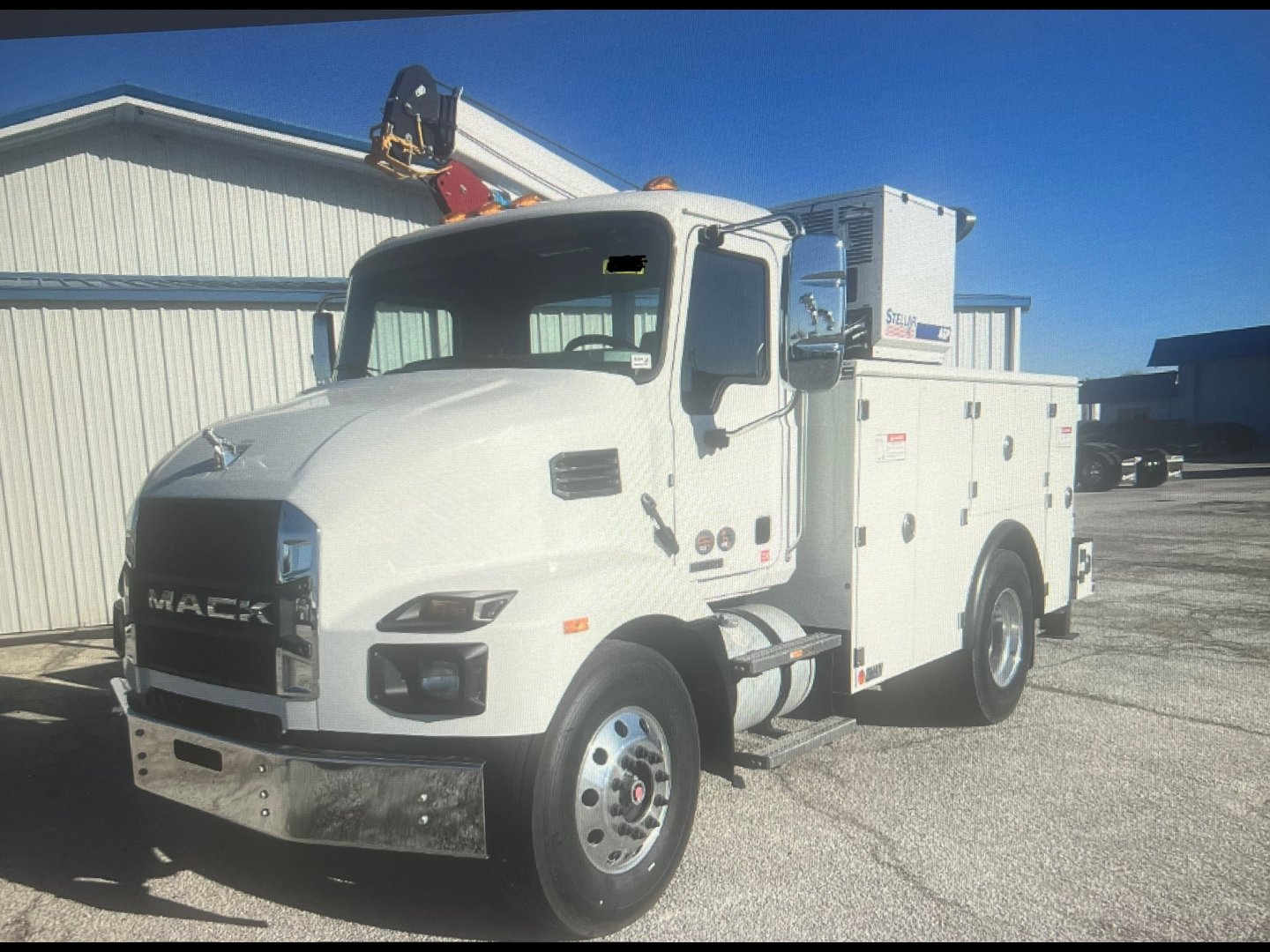 2026 Mack MD64