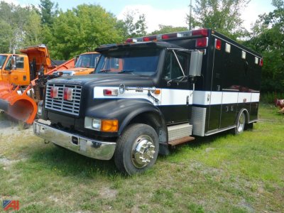 1997 International 4700 Ambulance