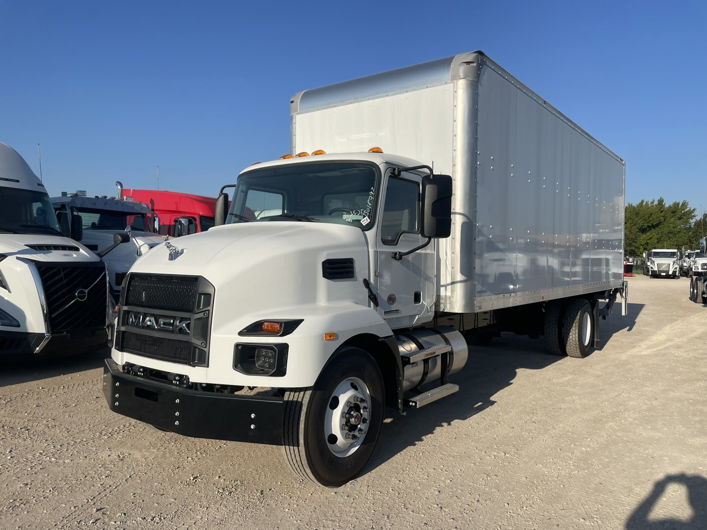 2026 Mack MD64