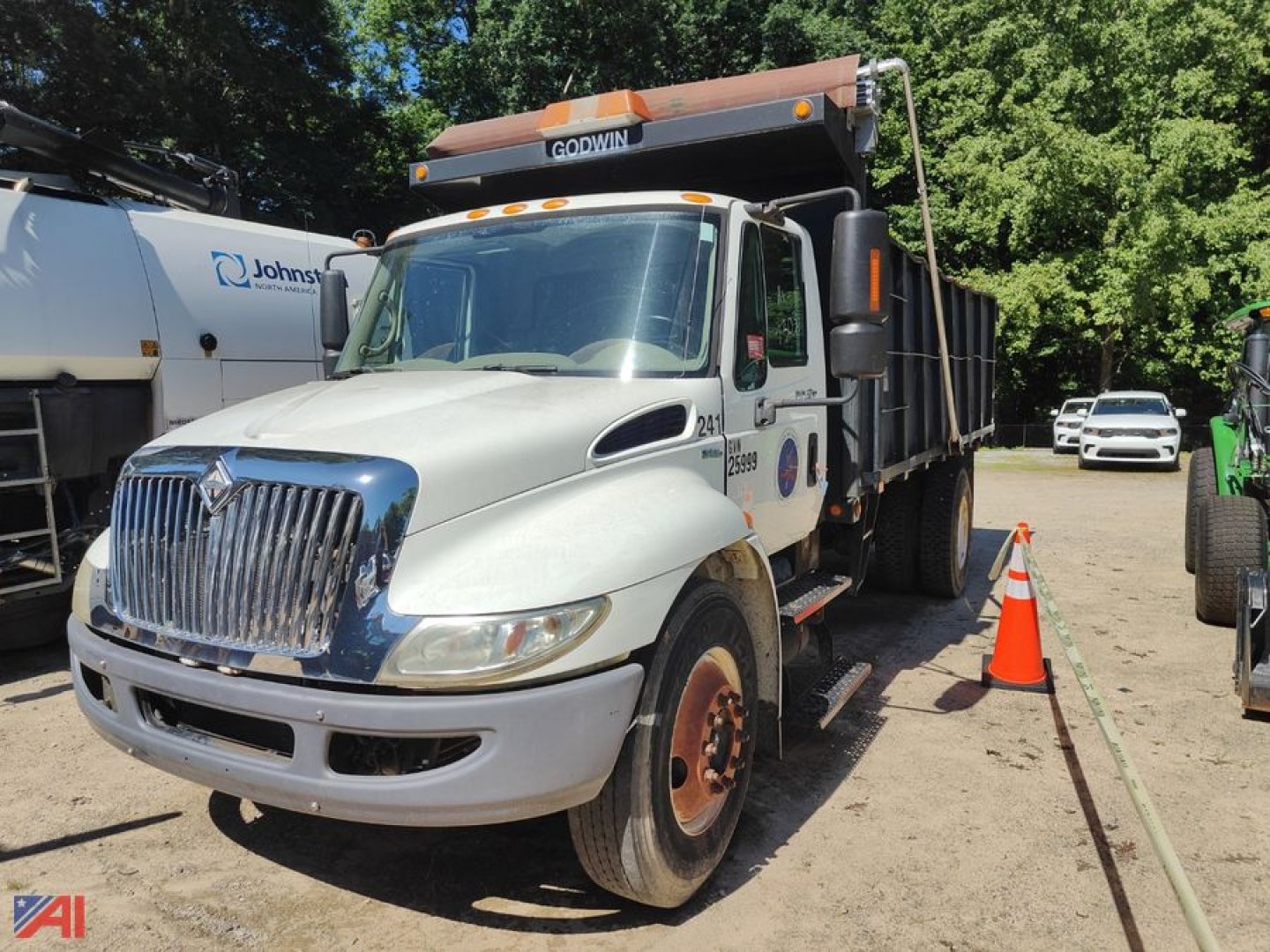 2009 International VT365 Dump Truck