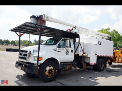 2009 Ford XLSD F750 with Chip Box