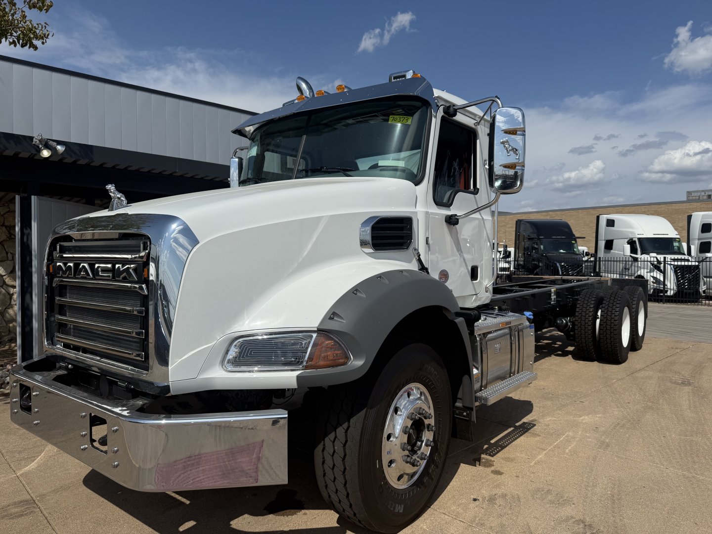 2026 Mack GR64B