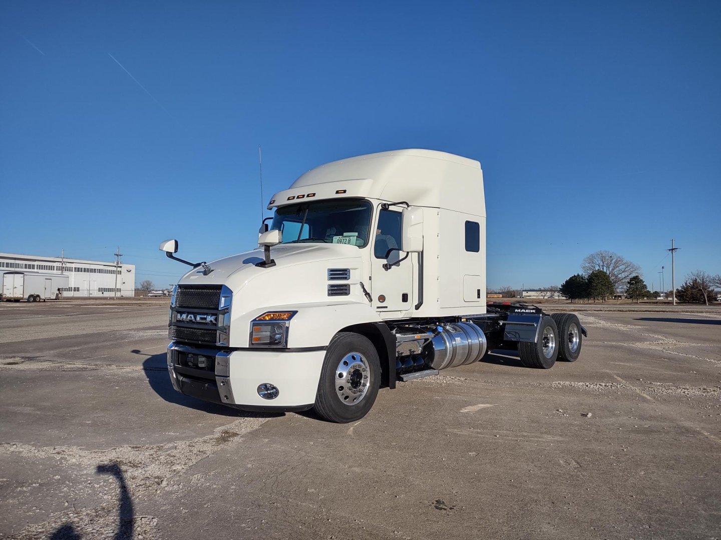 2025 Mack AN64T70