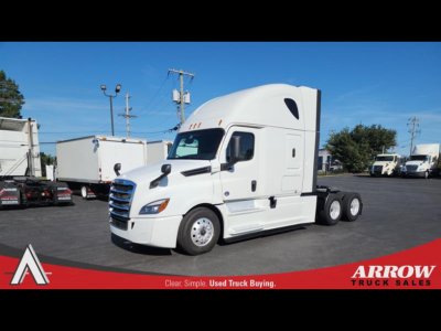 2020 Freightliner CA126
