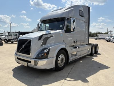 2018 Volvo VNL64T670