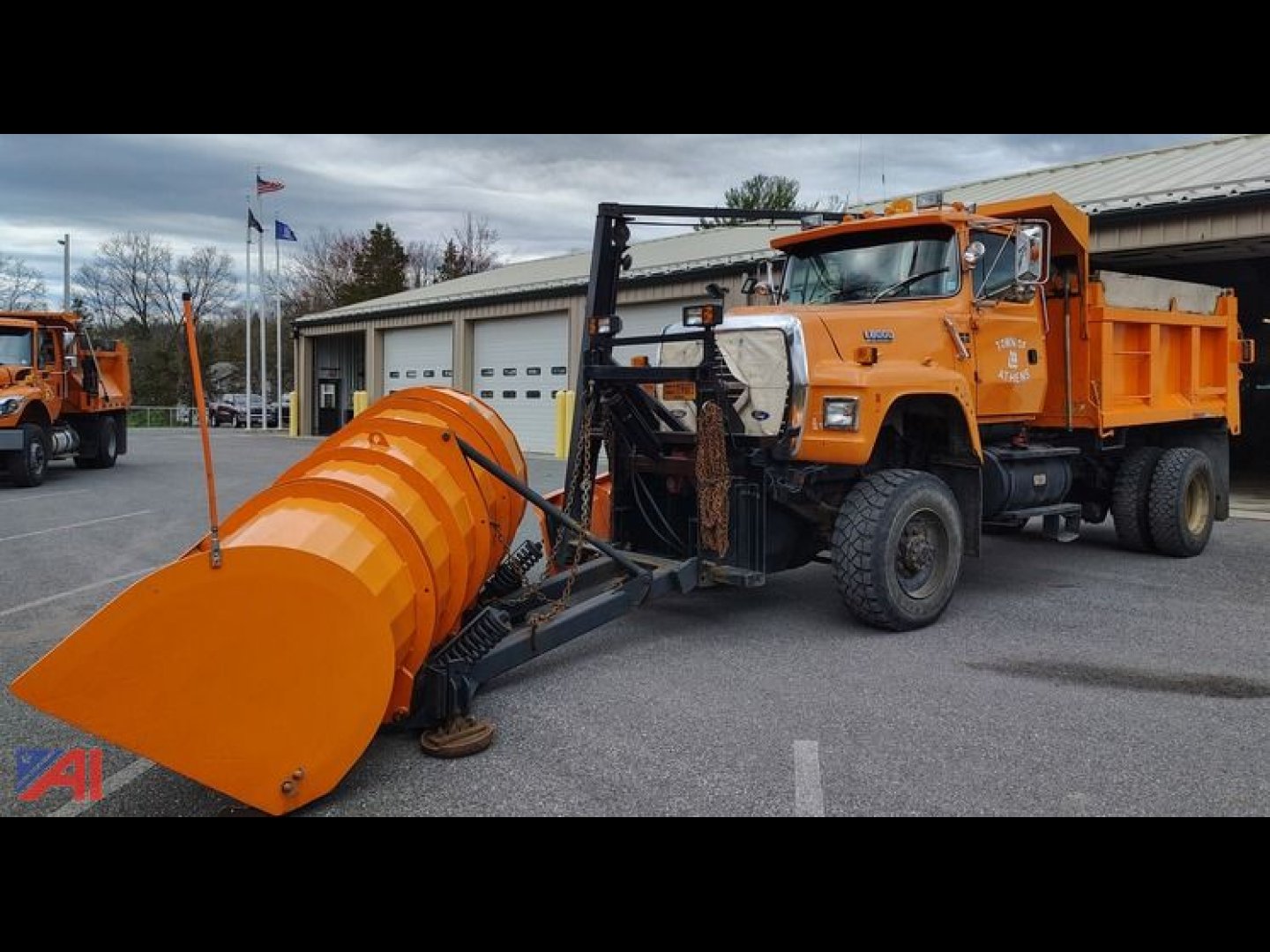 1992 Ford L8000