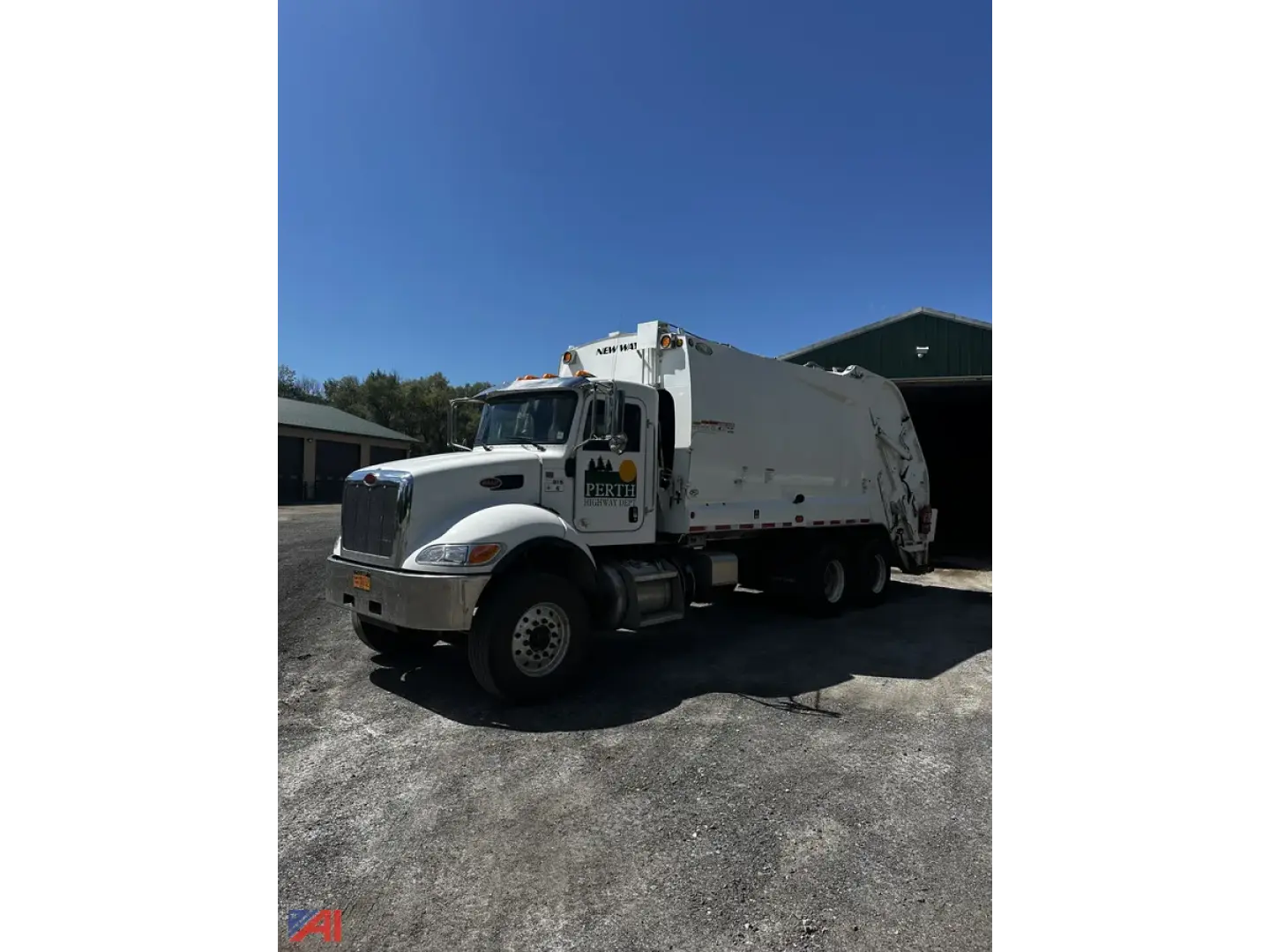 2019 Peterbilt PB348