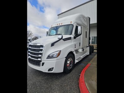 2021 Freightliner CASCADIA