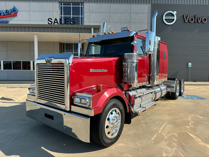 2019 Western Star/au 4964EX