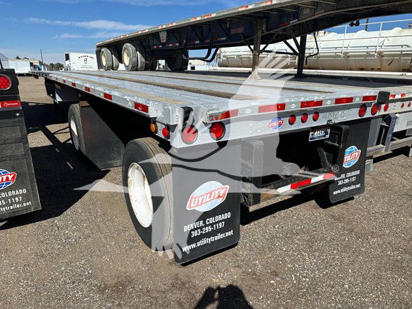2015 Utility 48' SPREAD AIR COMBO FLATBED, SLIDING WINCHES, SCA