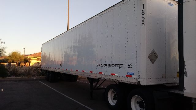 2005 Stoughton Vented  Van  Van  Trailer  in Scottsdale Arizona