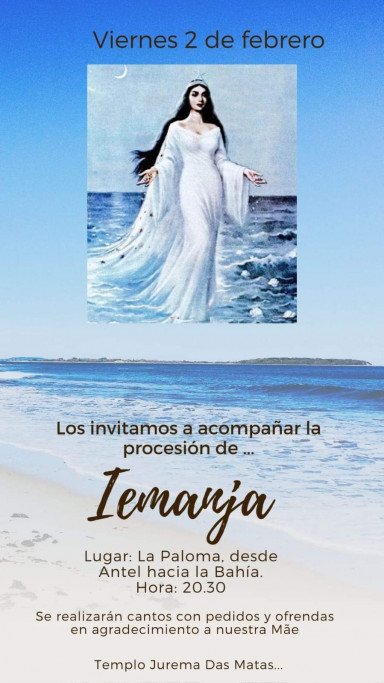 Procesión de Iemanjá, la reina del mar, en La Paloma