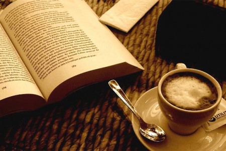 Desayuno y Chocolate - día del libro en Lascano