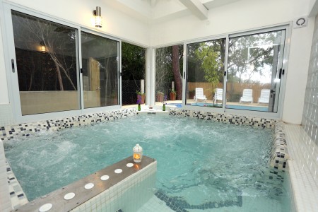 Alma de La Pedrera Villaggio & Spa in La Pedrera: equipped and accessible bungalows, with spa service