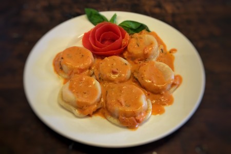 Hola Amor Bar Boutique