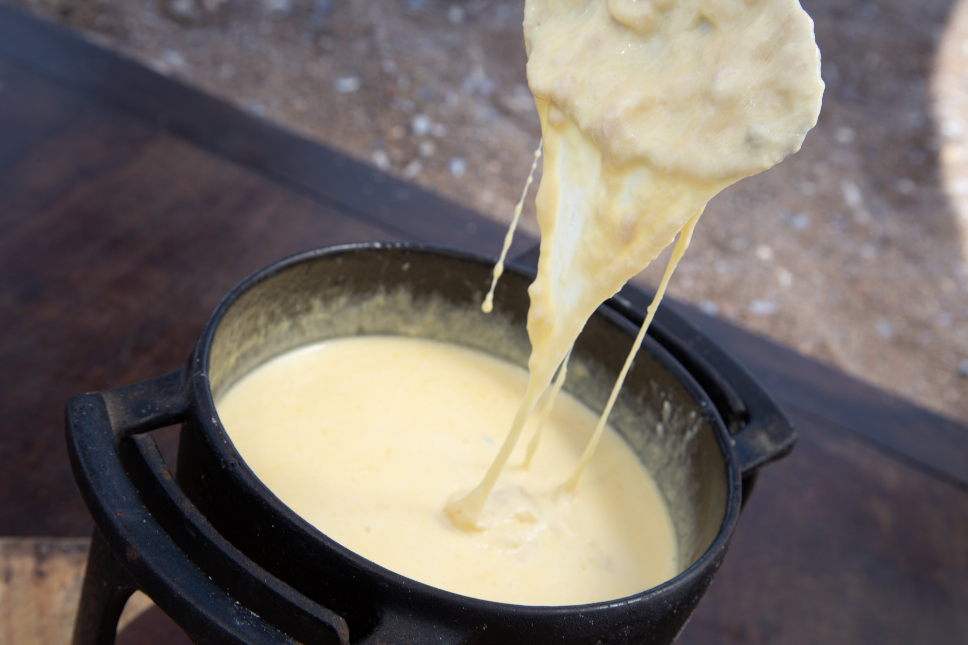Cómo preparar una rica fondue de quesos artesanales de Rocha. Tips