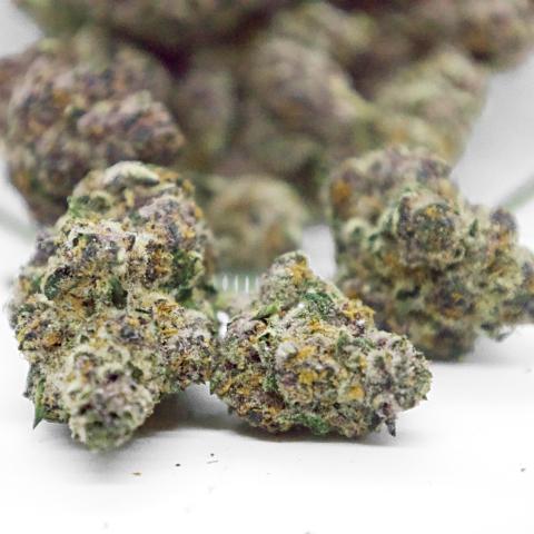 3.5 Grams of Mac&Gary Full Spectrum THCa Flower 3.5 Grams of Mac&Gary Full Spectrum THCa Flower