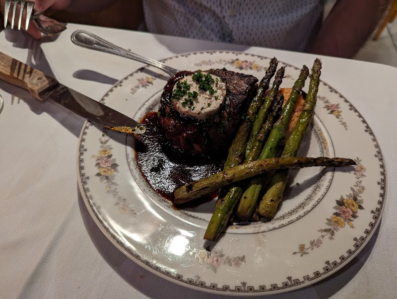 Amelia's Wood Fired Cuisine