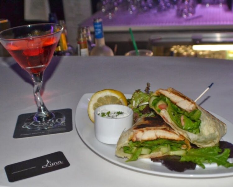 Luna Hookah Lounge, Las Vegas, NV, Seen On Rachael Ray 40 a Day